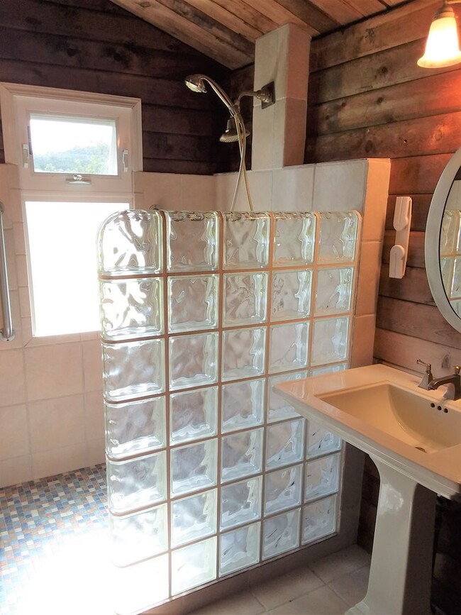 Building Photo - 64-864 Mamalahoa Highway, Puukapu