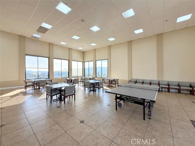 Building Photo - 343 Pioneer Dr