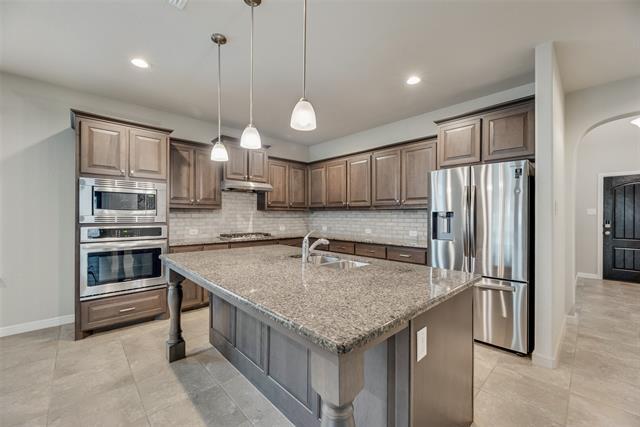 Building Photo - 1601 Bunting Dr