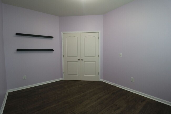 Building Photo - 4515 Wedge Dr