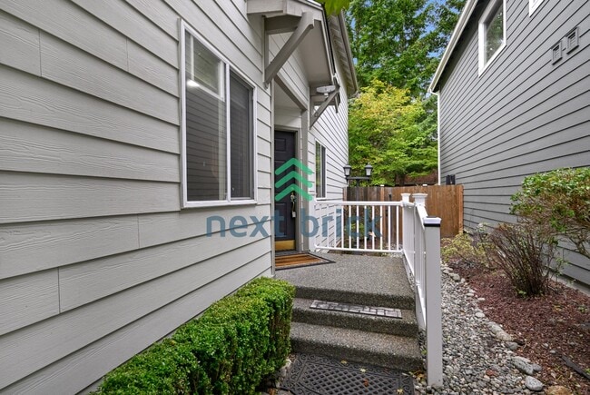 Building Photo - 4 Bed, 2.5 Bath | Spacious 2,460 Sq. Ft. Sammamish Home in a Top-Tier School District with Parks ...