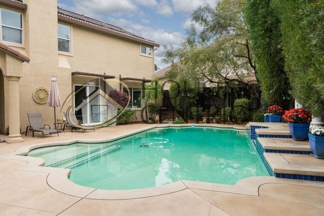 Building Photo - Executive Folsom Rental with a Pool, Energ...