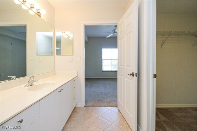Building Photo - 4500 Botanical Pl Cir