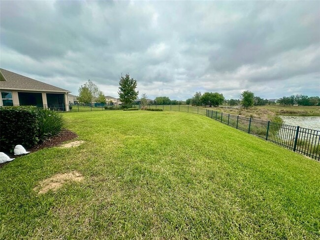 Building Photo - 15617 Marina Bay Dr