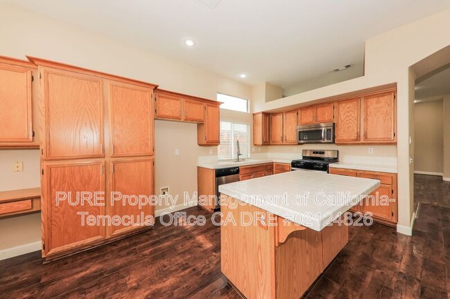 Building Photo - 26931 St Kitts Ct