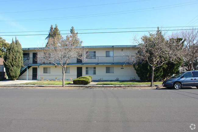 Building Photo - Jefferson Street