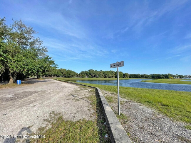 Building Photo - 1016 Martin Dr