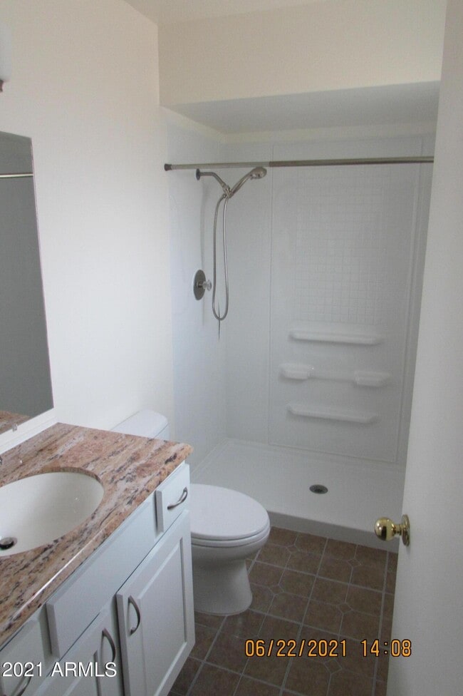 Building Photo - 925 W Curry St