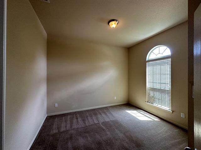 Building Photo - 7420 Rose Crest Blvd