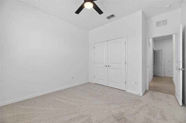 Building Photo - 2425 Bending Bonsai Dr