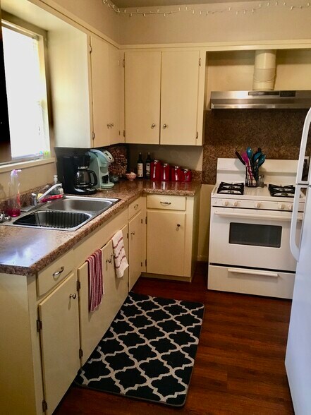 Many cabinets and counter space - 217 Mitchell St