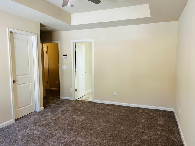 Building Photo - Wow! Check out this charming 3-bedroom, 2....