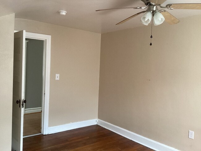 Building Photo - 248-250 E. Main St