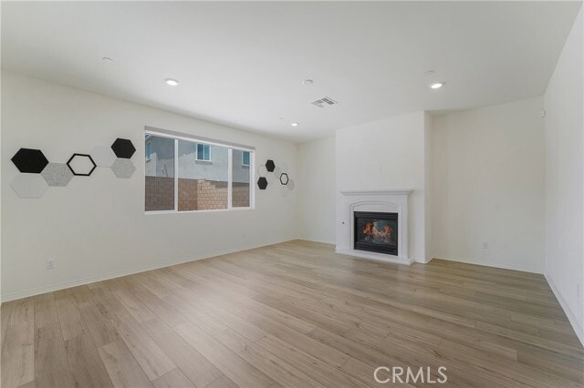 Building Photo - 4952 S Anderson Ave