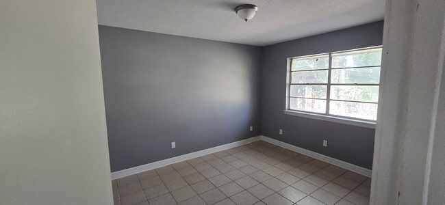 Building Photo - 2415 Southmore Blvd