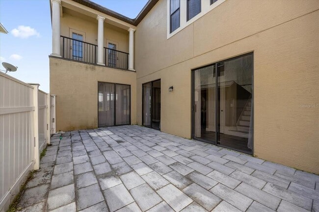 Building Photo - 9657 Moss Rose Way