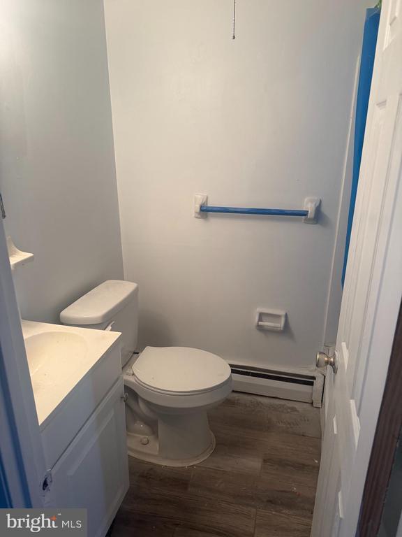 Building Photo - 2638 Parkside Terrace