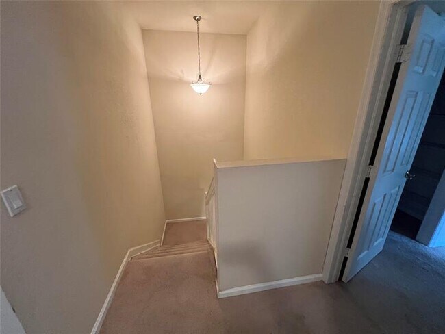 Building Photo - 4744 Monarch Way