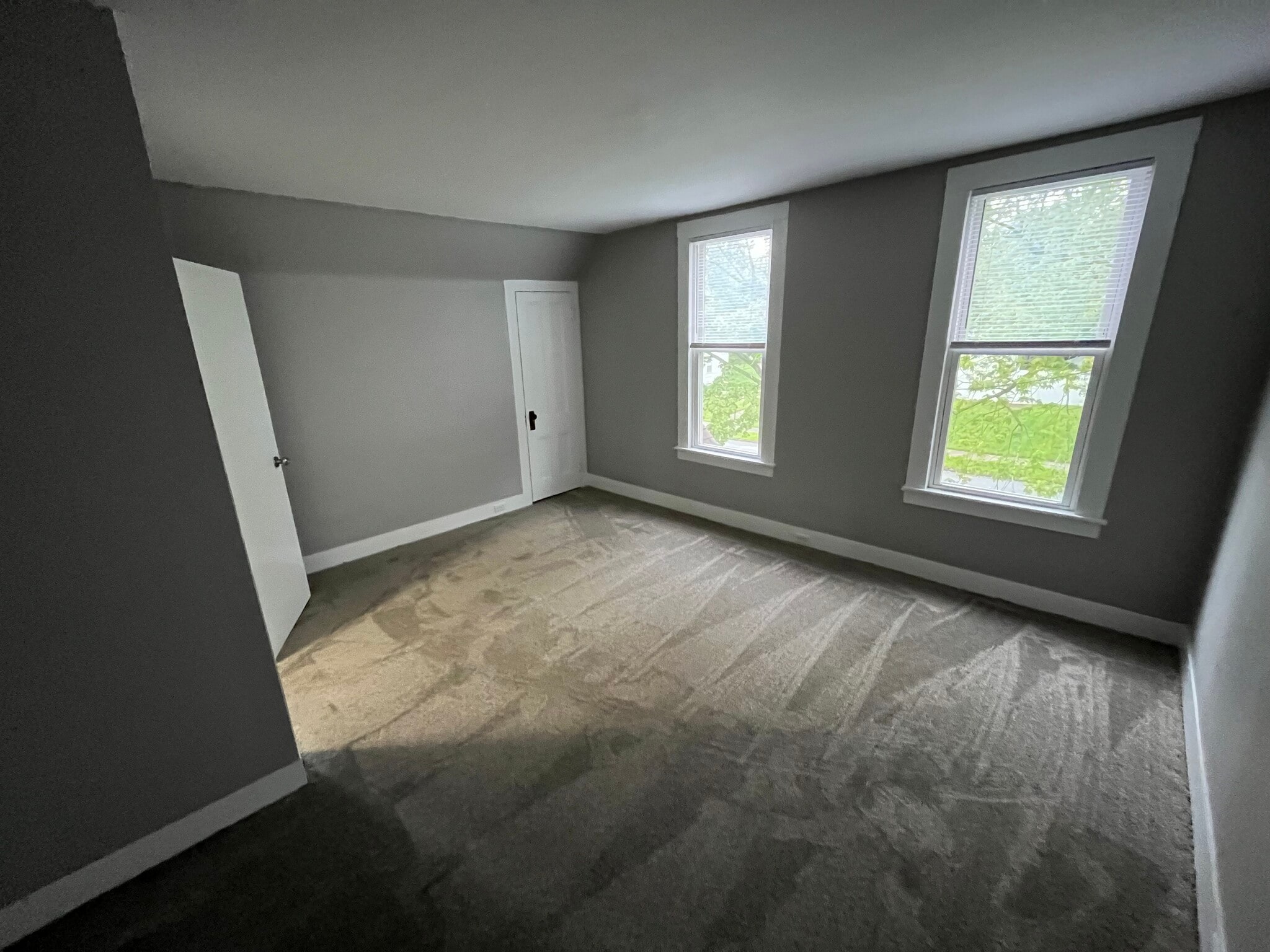 2nd Floor Bedroom #1 - 962 Johnson St