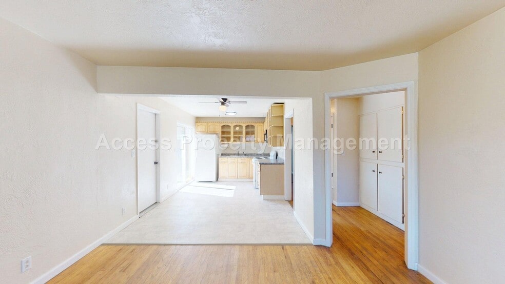 Building Photo - 145 Marilyn Ave