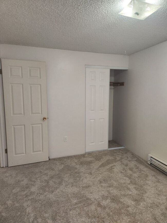 Building Photo - n5404