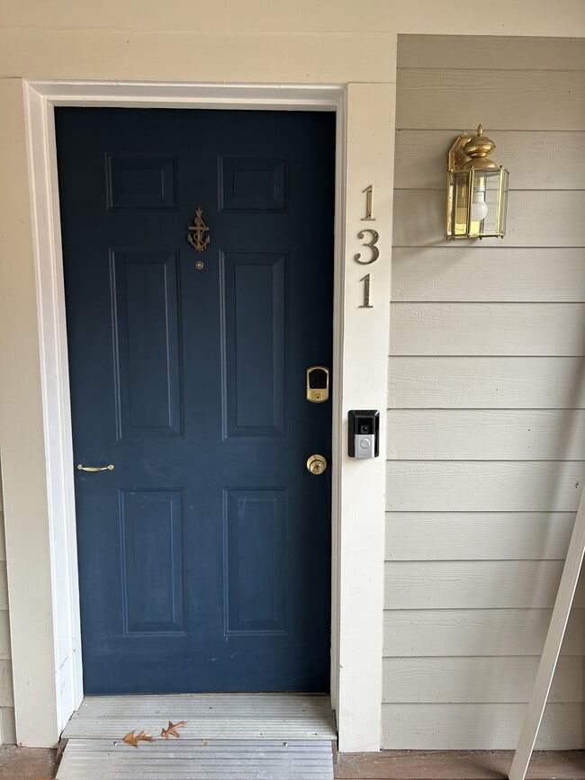 Building Photo - 131 Square Rigger Way