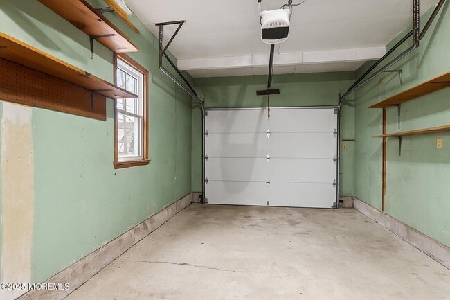 Building Photo - 2138 Riviera Pkwy