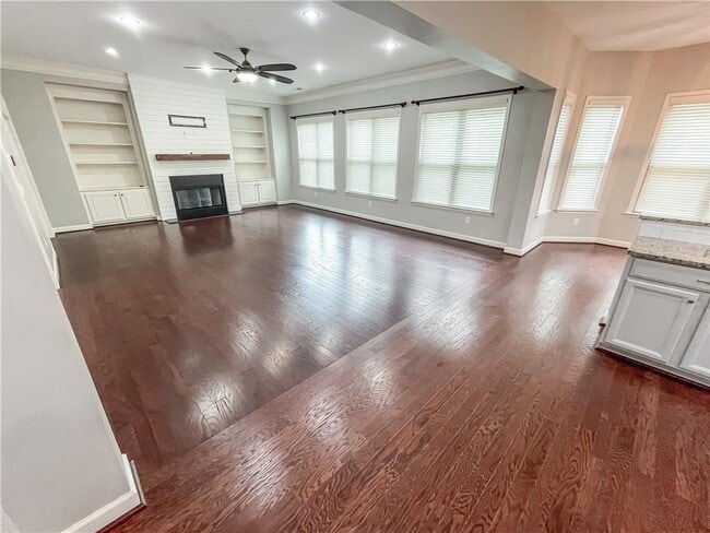 Building Photo - 4450 Wooded Oaks NW