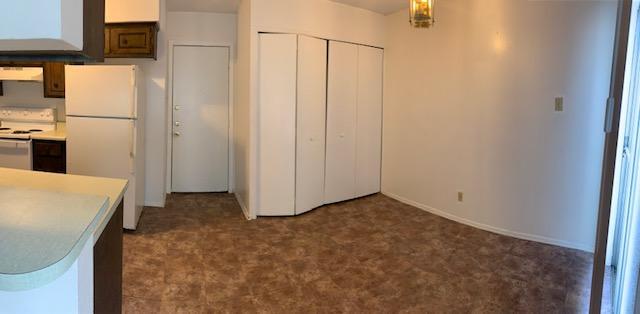 Building Photo - 7132 Larksong St