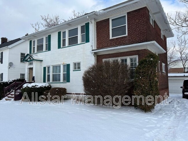 Building Photo - 4859 E 97th St