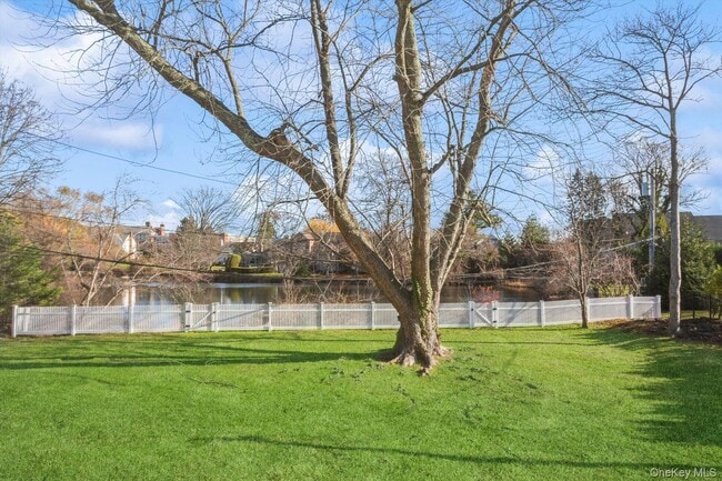 Building Photo - 1 Sutton Pl