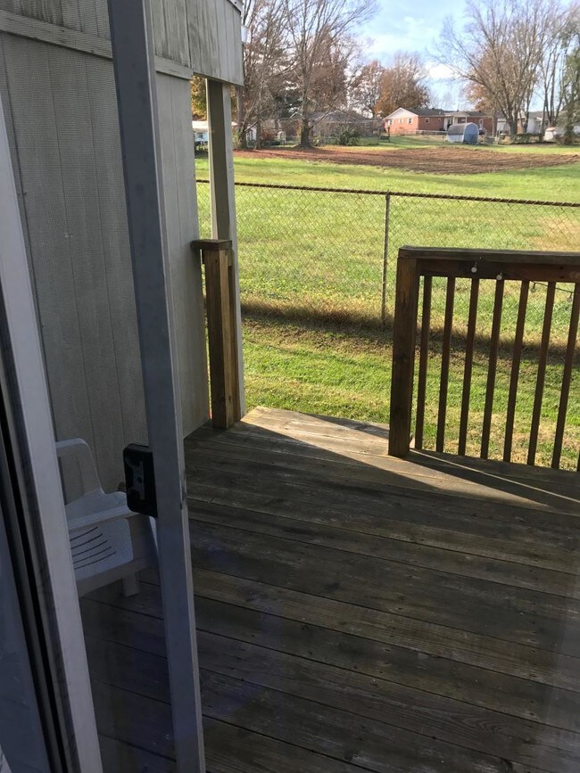 Building Photo - 116 Heritage Pl