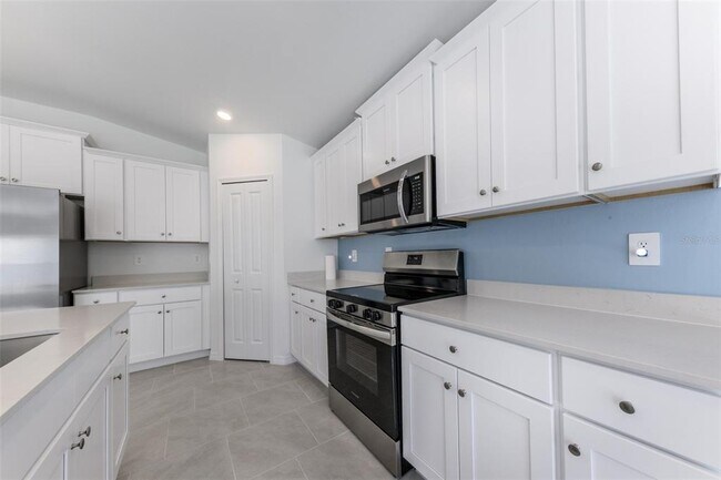 Building Photo - 23251 Quasar Blvd