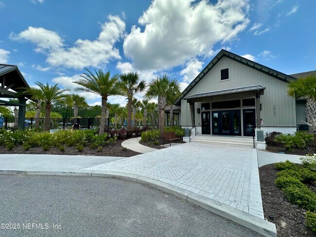 Building Photo - 75310 White Rabbit Ave