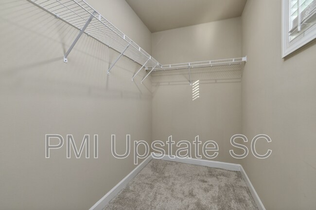 Building Photo - 2310 Ditton Ct