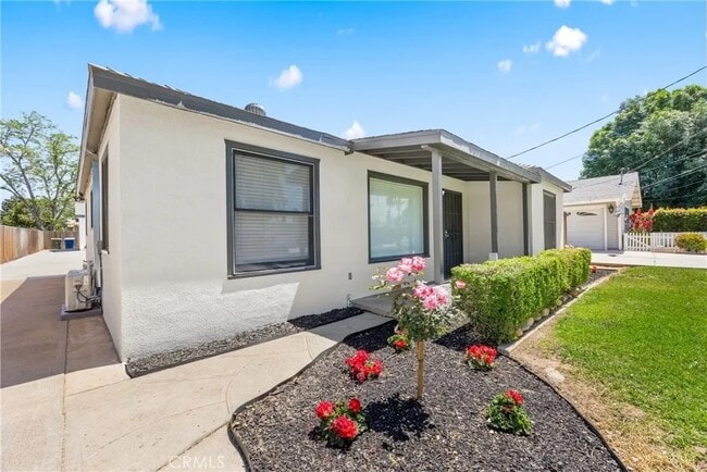 Building Photo - 3577 McKinley St