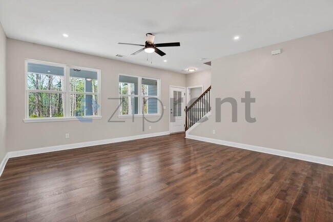 Building Photo - 3271 Cooper Bridge Rd