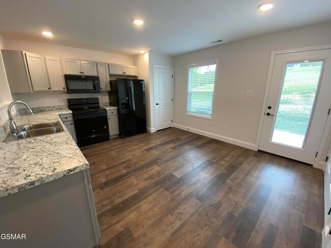 Building Photo - 1471 Fate Rankin Rd