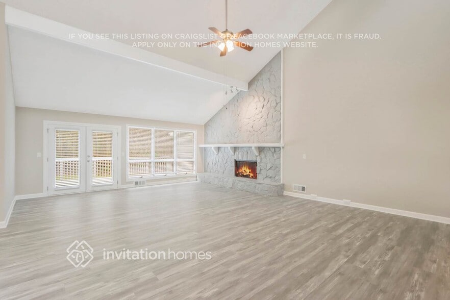 Building Photo - 651 Wohelo Ct