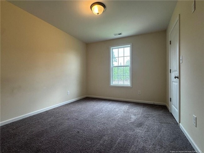 Building Photo - 185 Ledgebrook Ln