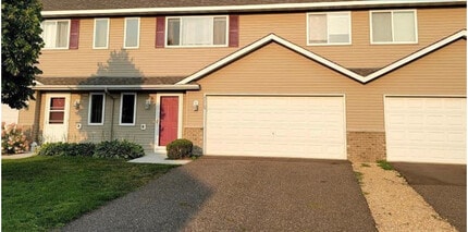 Building Photo - 9208 Golden Pond Ln N