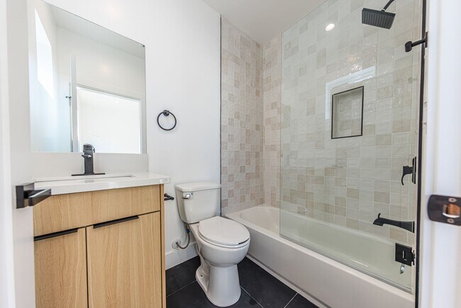 Building Photo - Luxury Never Before Lived in Townhomes!