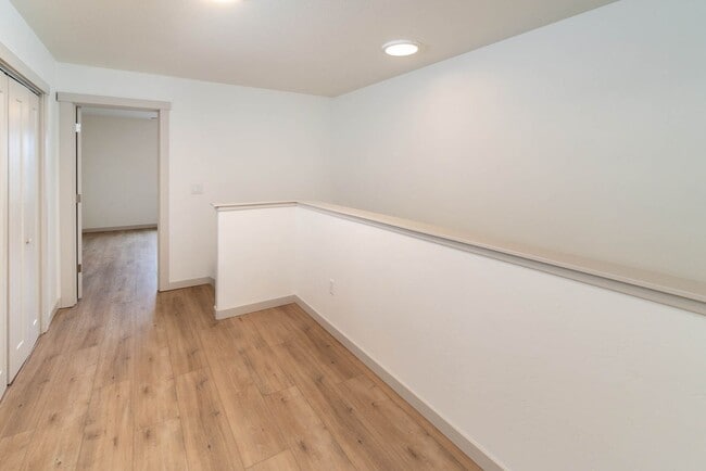 Building Photo - Beautiful Home in Highly Desired NW Redmond Neighborhood