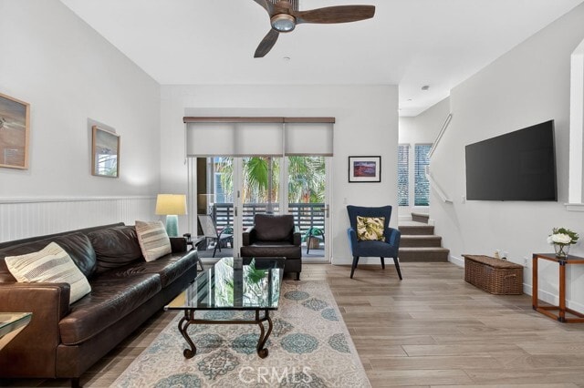 Building Photo - 985 Doheny Way