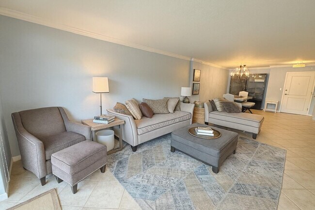 Building Photo - 1000 Spanish River Rd