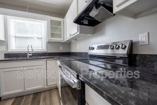 Building Photo - 2314 Bethabara Rd