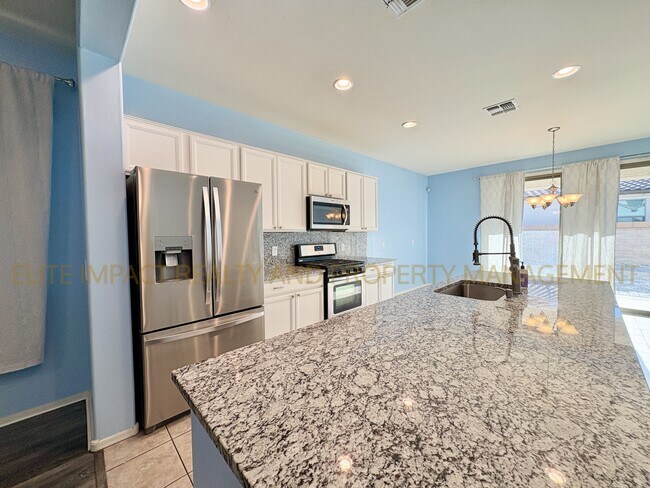 Building Photo - 7161 S Paseo Monte Verde