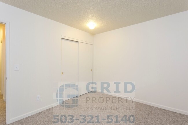 Building Photo - GPM475 - SE Woodward St (T1)