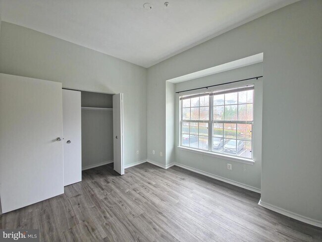 Building Photo - 18533 Boysenberry Dr