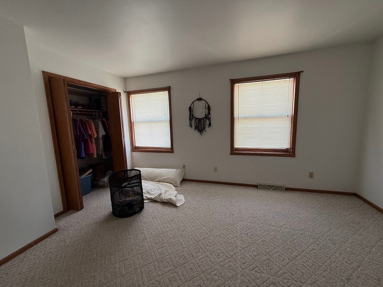 Building Photo - 211 Cherrywood Ln